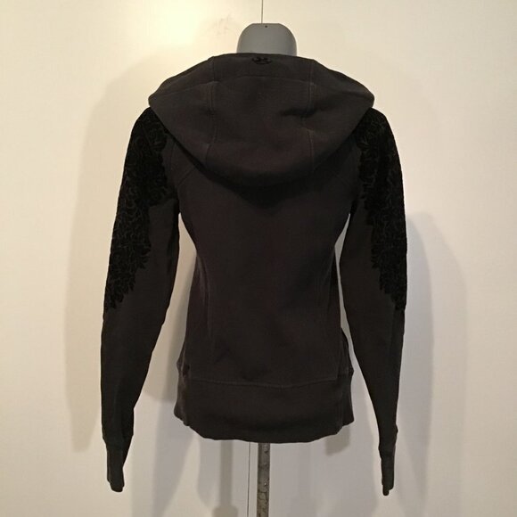 Lululemon Scuba Hoodie Light Cotton Fleece (Floral Flock) Black Size 6 - Picture 6 of 16